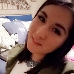 Meet your Posher, Magaly